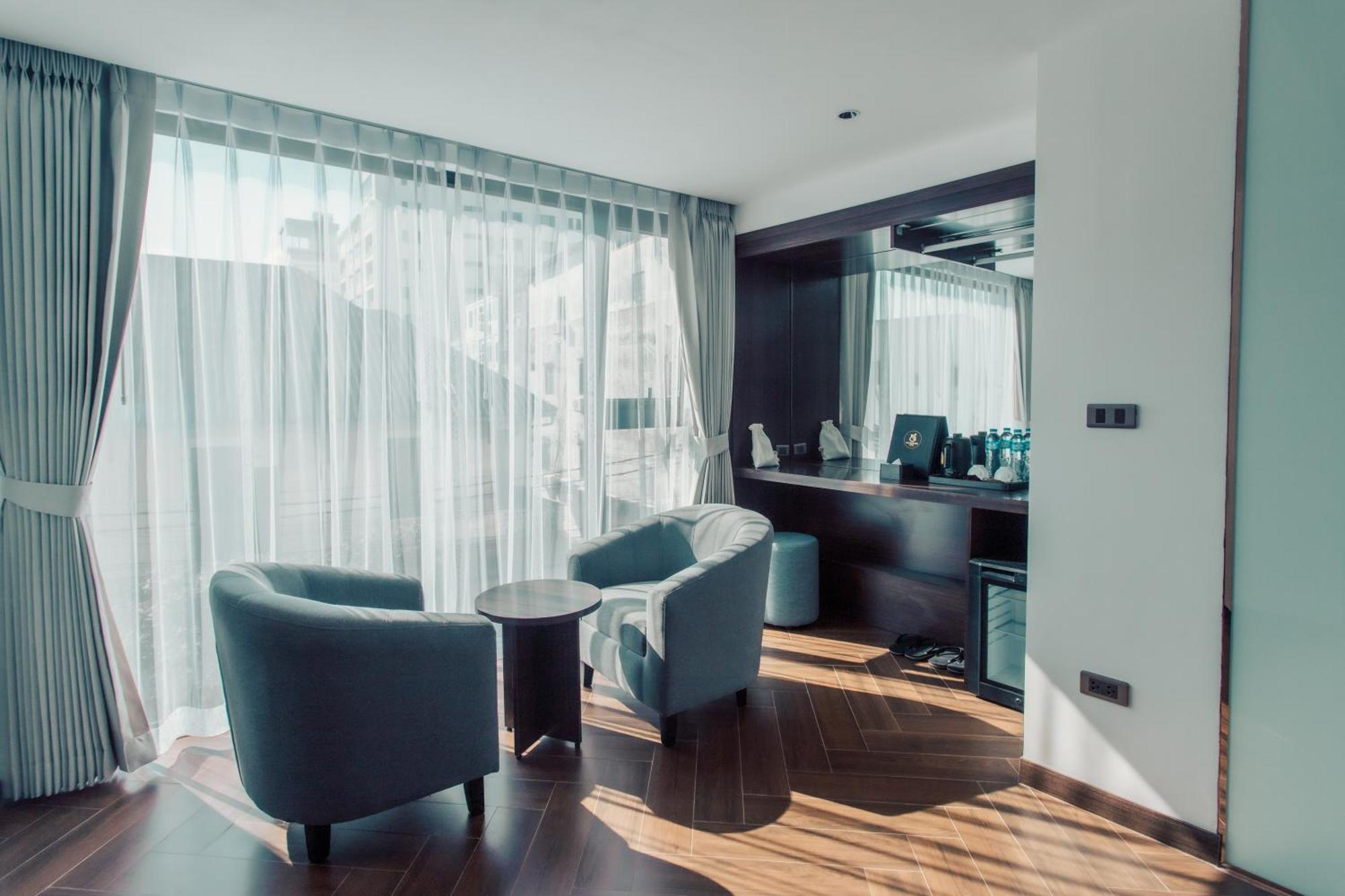 Riverside Hotel В'єнтьян Екстер'єр фото