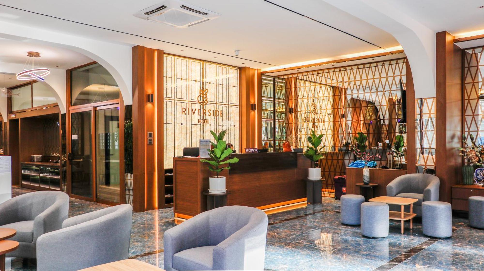 Riverside Hotel В'єнтьян Екстер'єр фото