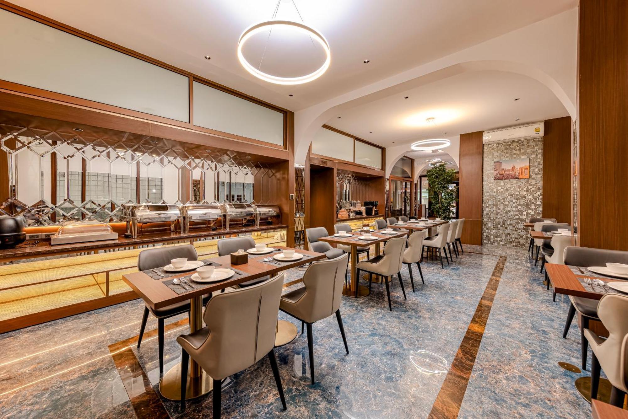 Riverside Hotel В'єнтьян Екстер'єр фото
