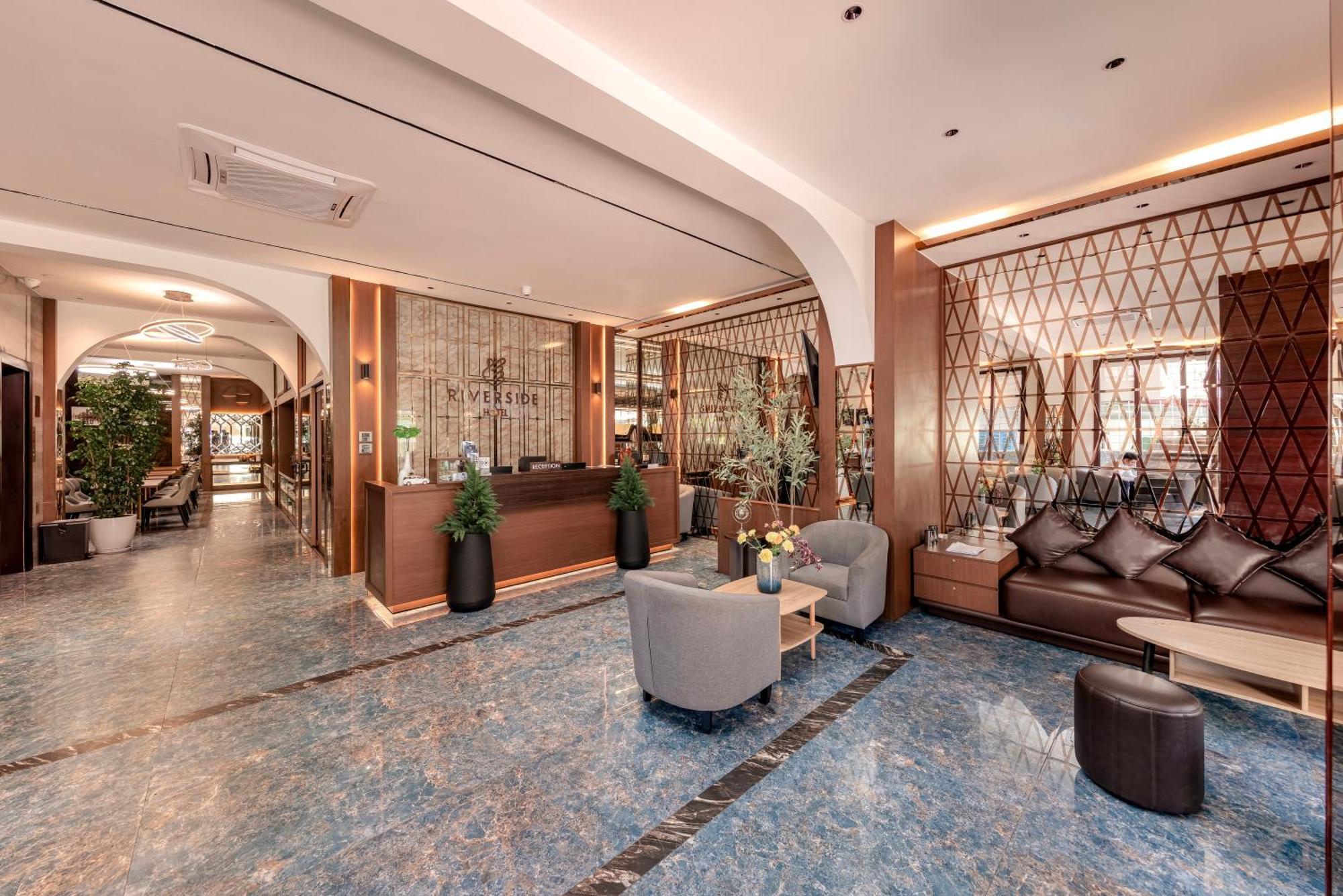 Riverside Hotel В'єнтьян Екстер'єр фото