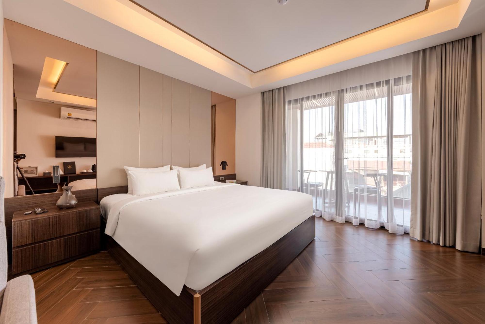 Riverside Hotel В'єнтьян Екстер'єр фото